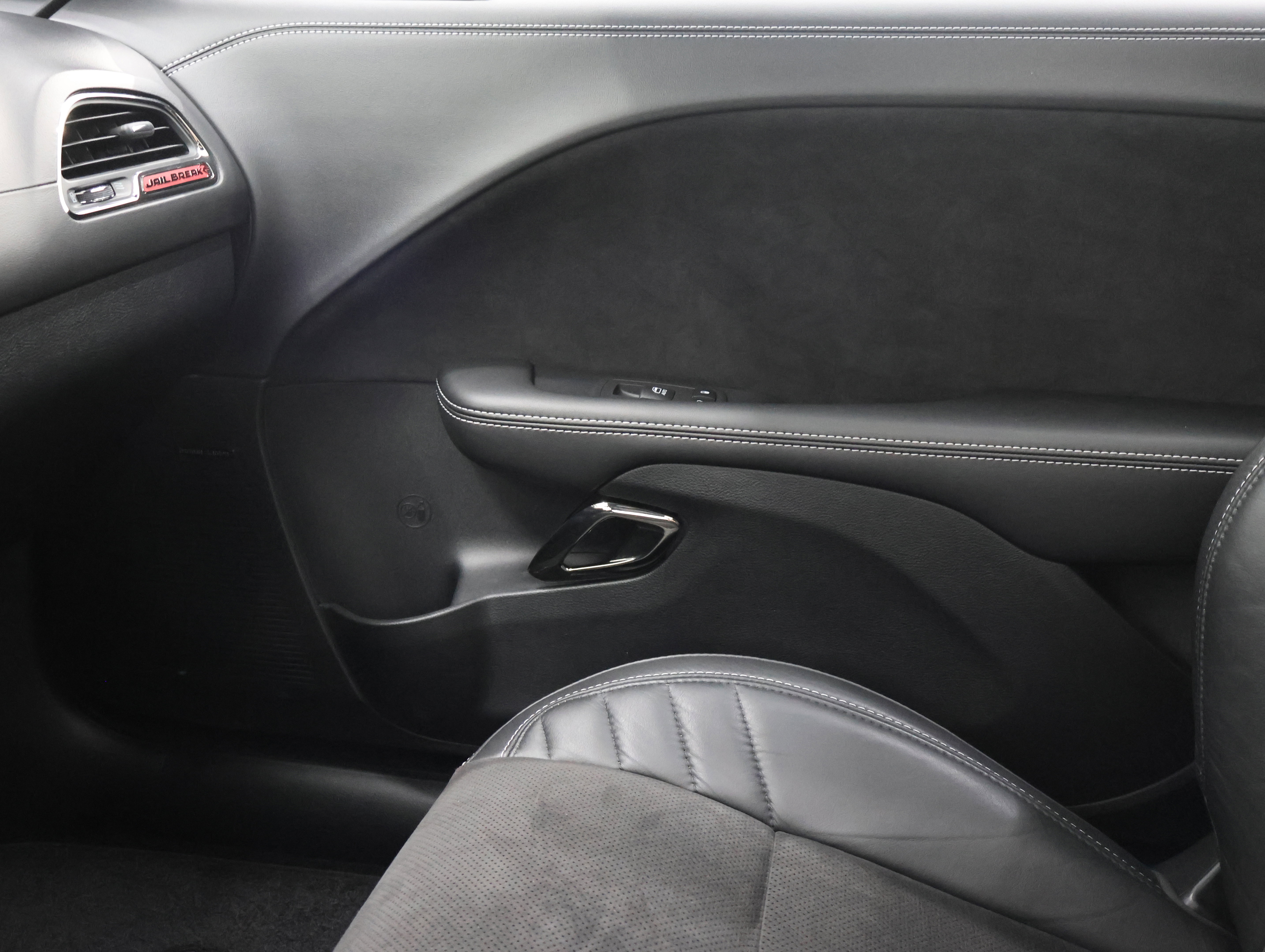 Used 2023 Dodge Challenger SRT Hellcat image 14