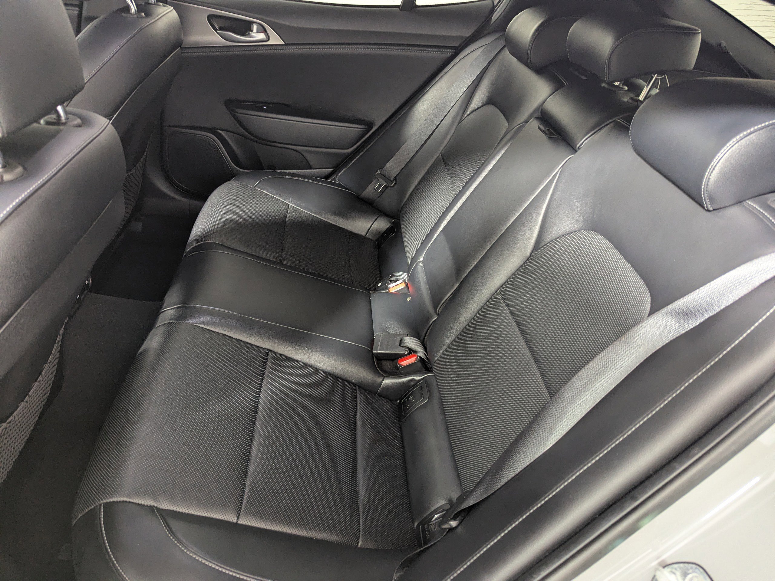 Used 2021 Kia Stinger GT AWD/4WD image 27