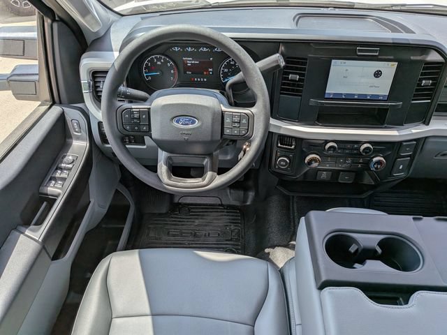 New 2026 Ford F250 XL w/ XL Chrome Package AWD/4WD image 17