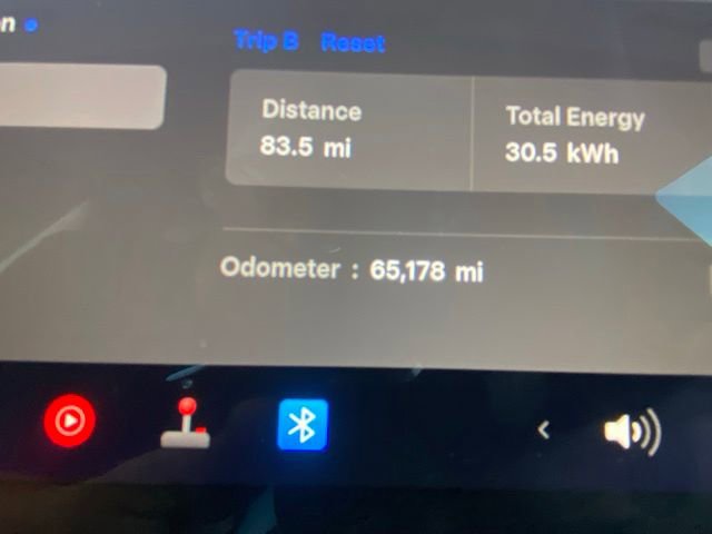 Used 2023 Tesla Model 3 Standard Range RWD image 25