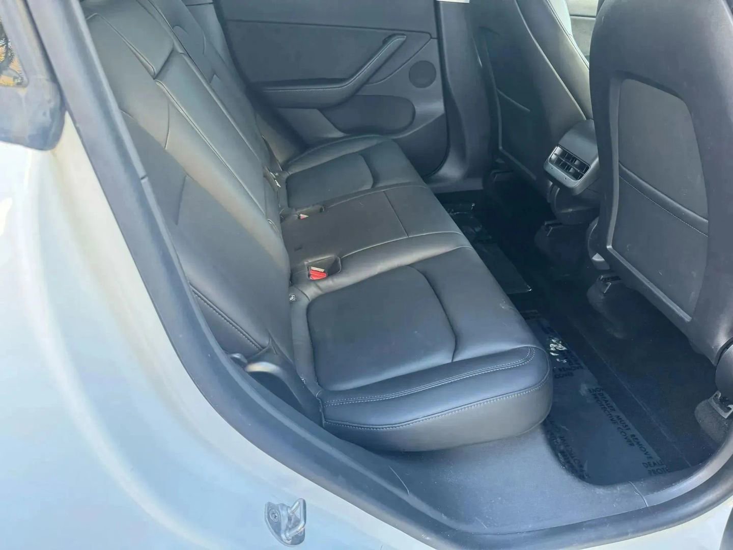 Used 2021 Tesla Model Y Long Range image 11