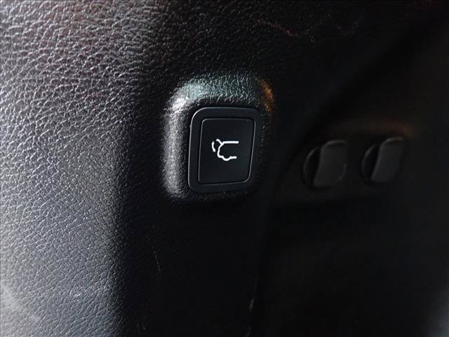 Used 2022 Jeep Cherokee Latitude Lux AWD/4WD image 9