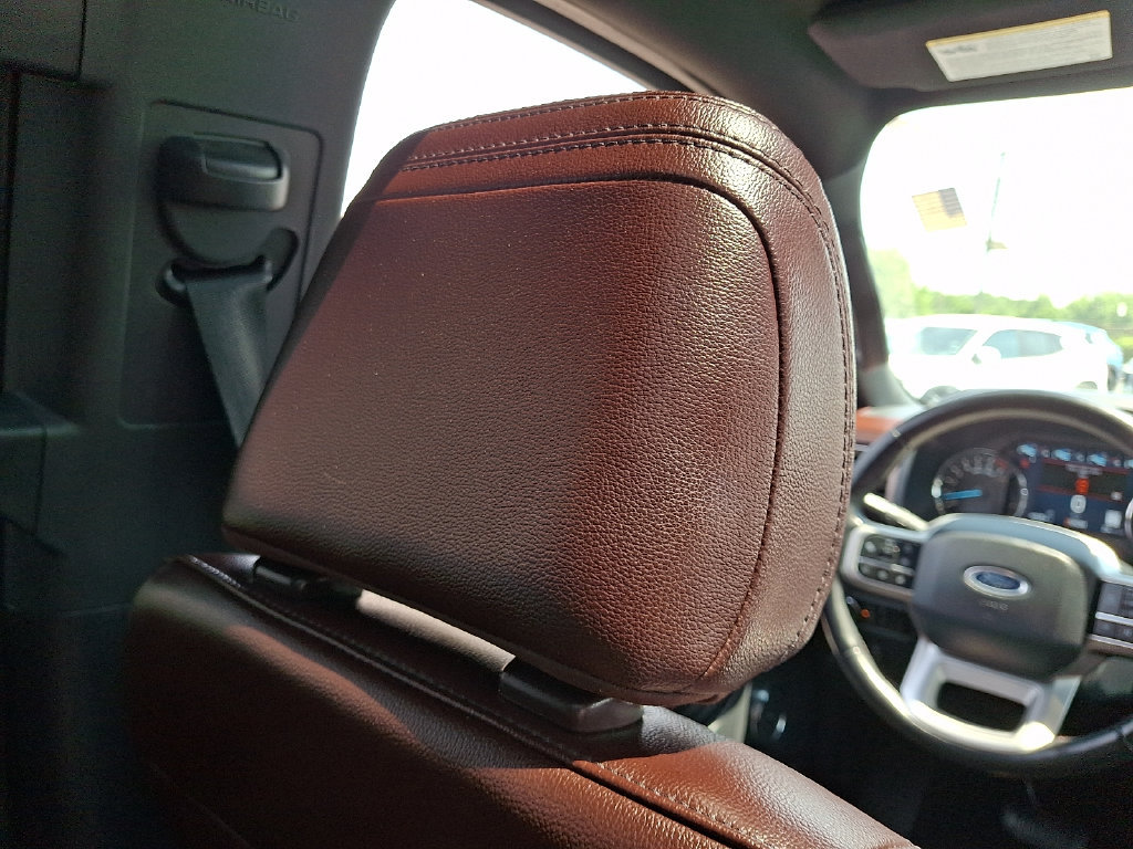 Used 2024 Ford Expedition Max Limited AWD/4WD image 14
