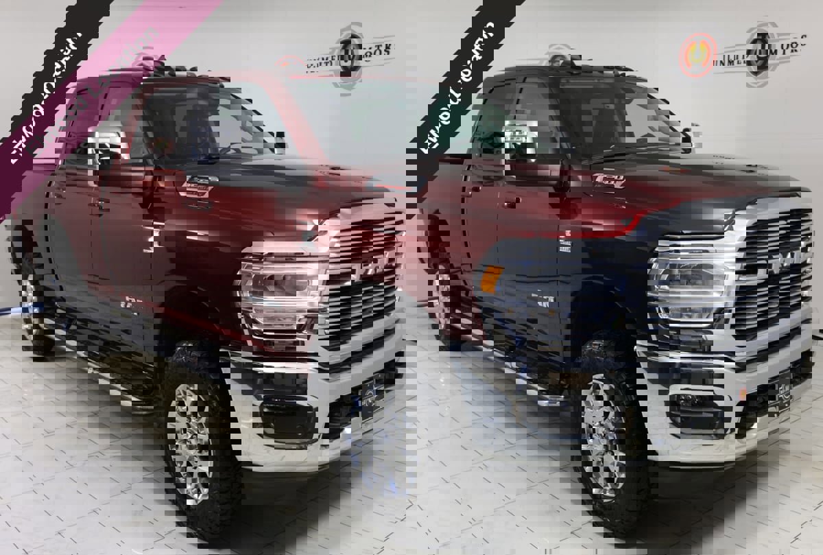 Used 2024 RAM 3500 Laramie image 34