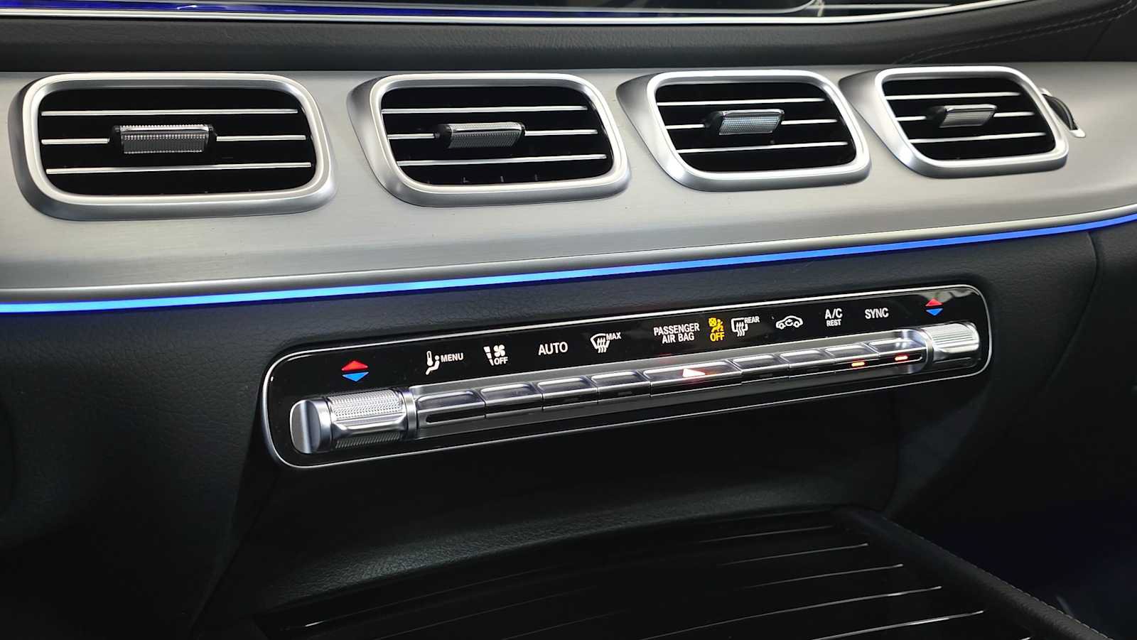 New 2026 Mercedes-Benz GLE 450 4MATIC Coupe image 32