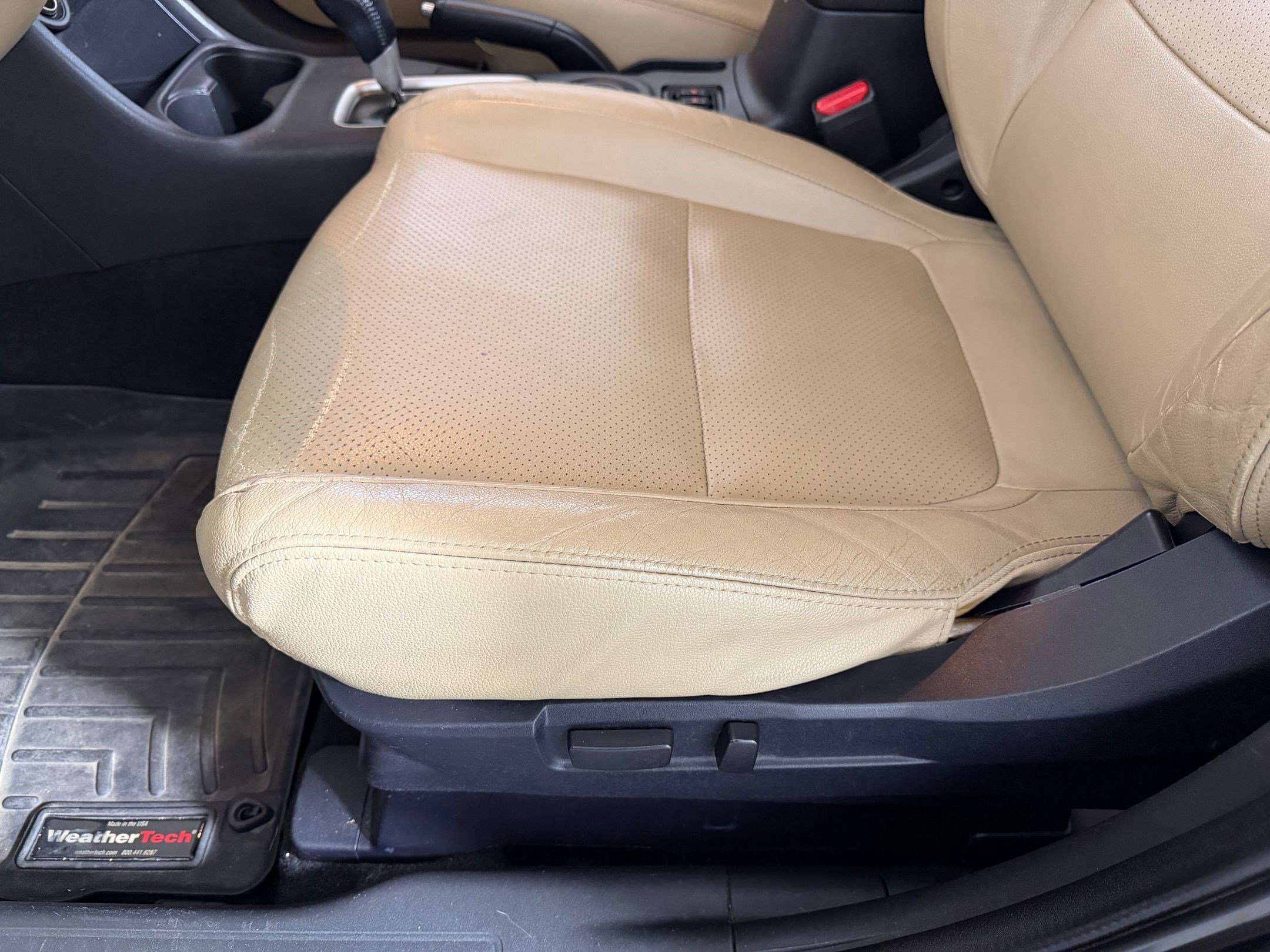 Used 2015 Mitsubishi Outlander SE image 11