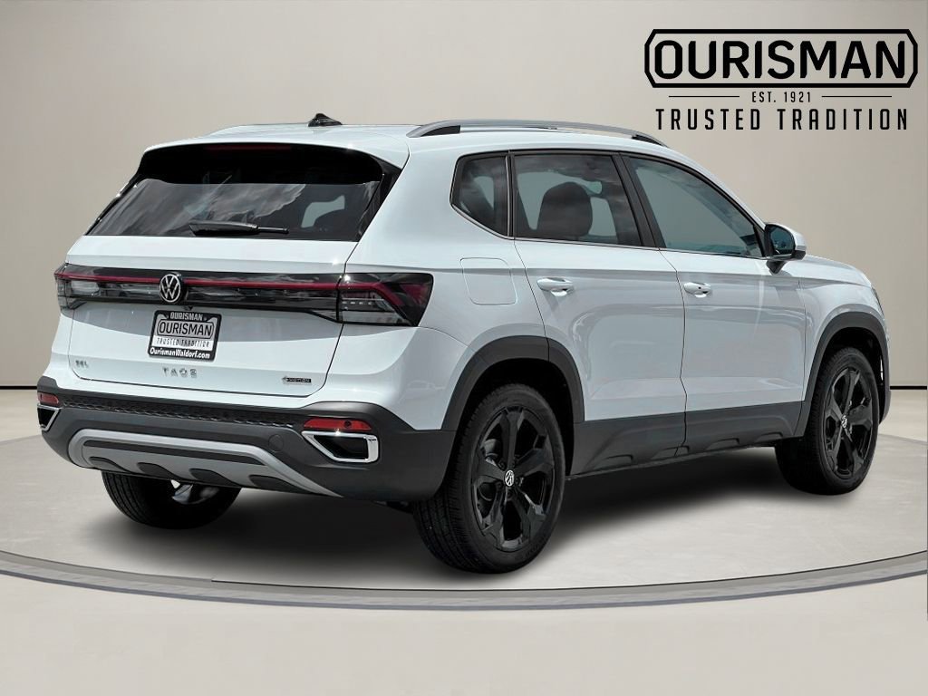 New 2025 Volkswagen Taos SEL image 3