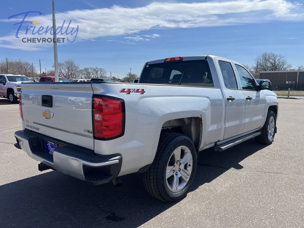Certified 2018 Chevrolet Silverado 1500 Custom w/ Custom Value Package AWD/4WD image 11