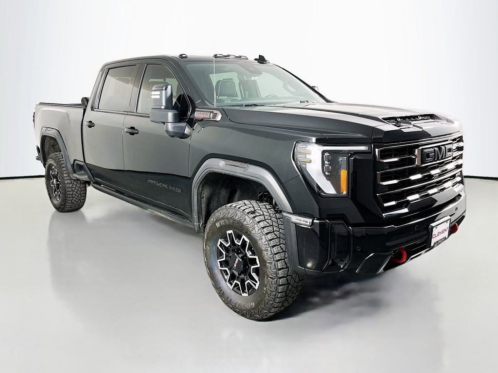 Used 2025 GMC Sierra 2500 AT4X image 4