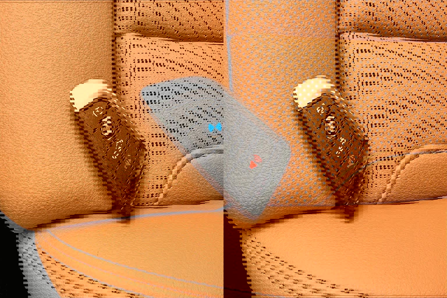 Used 2025 BMW X4 xDrive30i image 14