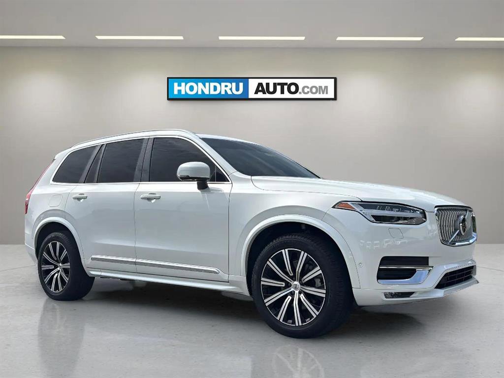 Used 2023 Volvo XC90 B6 Plus image 2