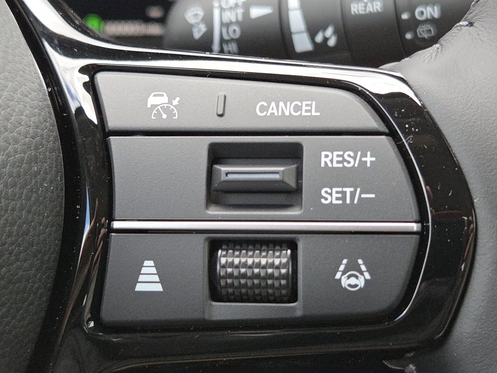 New 2026 Honda CR-V EX-L image 9