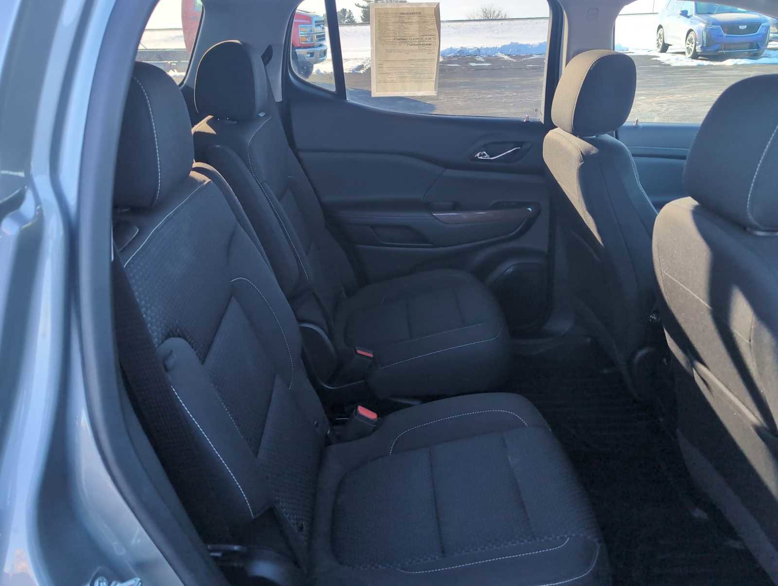 Used 2023 GMC Acadia SLE w/ Driver Convenience Package AWD/4WD image 33