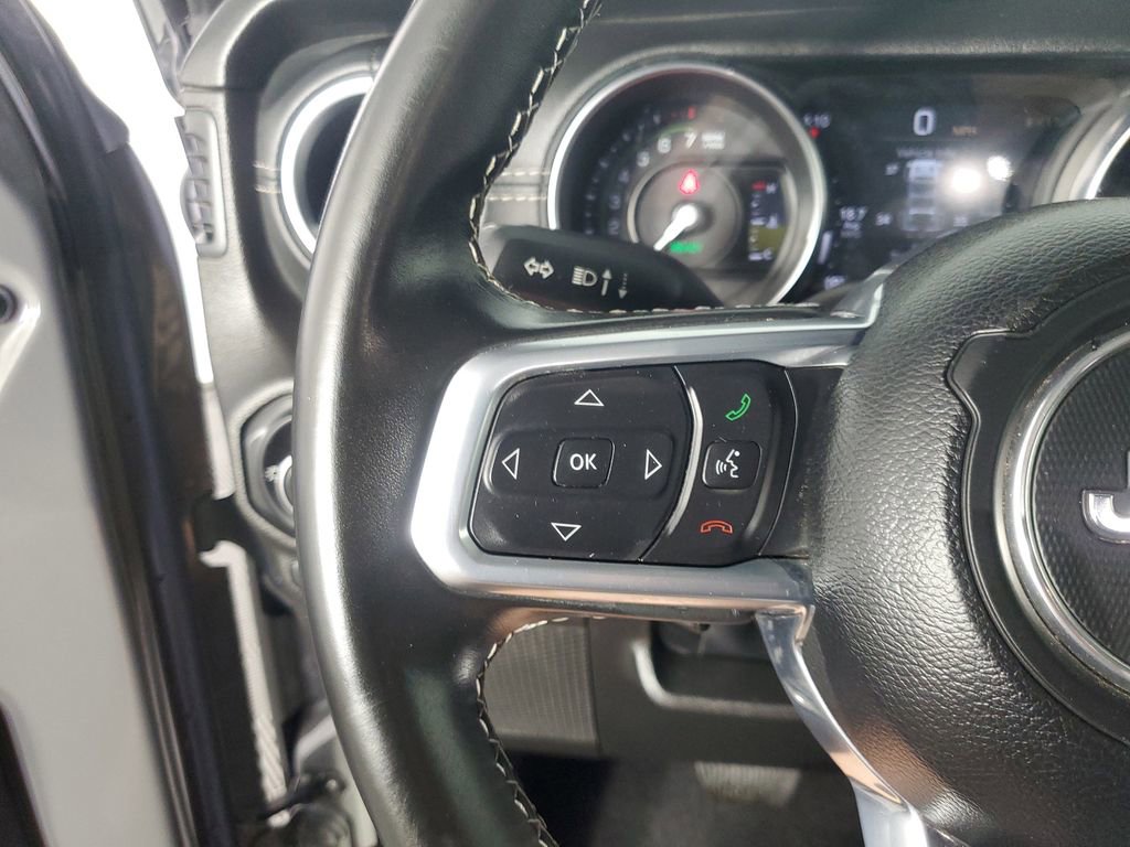 Used 2021 Jeep Wrangler Unlimited Sahara AWD/4WD image 26