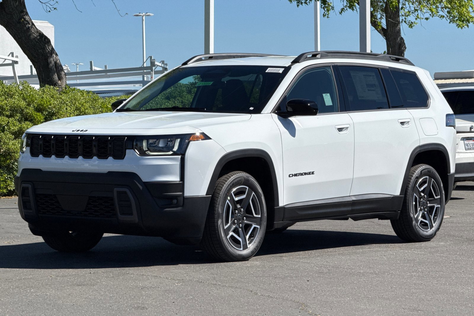 New 2026 Jeep Cherokee Laredo image 8