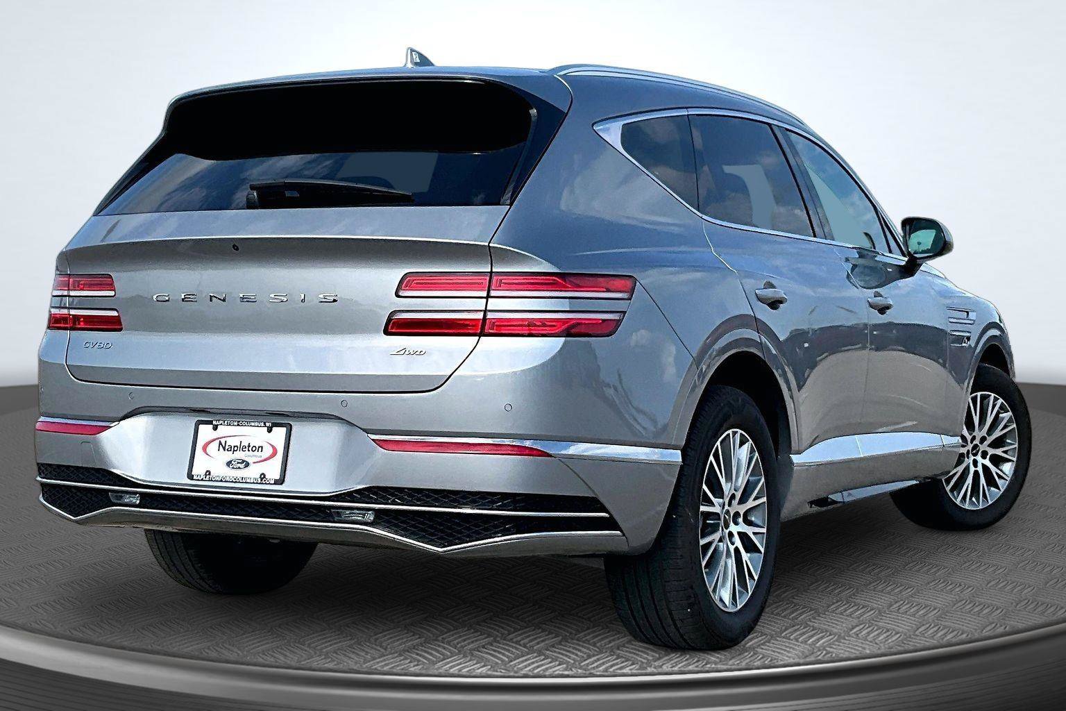 Used 2025 Genesis GV80 2.5T Standard AWD/4WD image 2