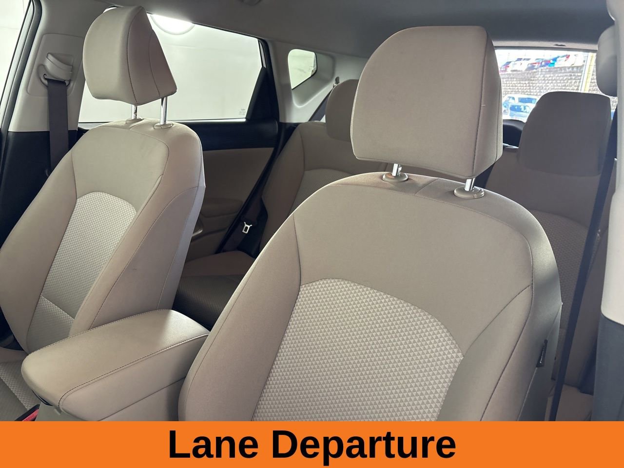 Used 2025 Kia Soul LX image 9