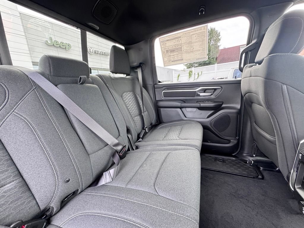 New 2026 RAM 1500 Big Horn AWD/4WD image 23