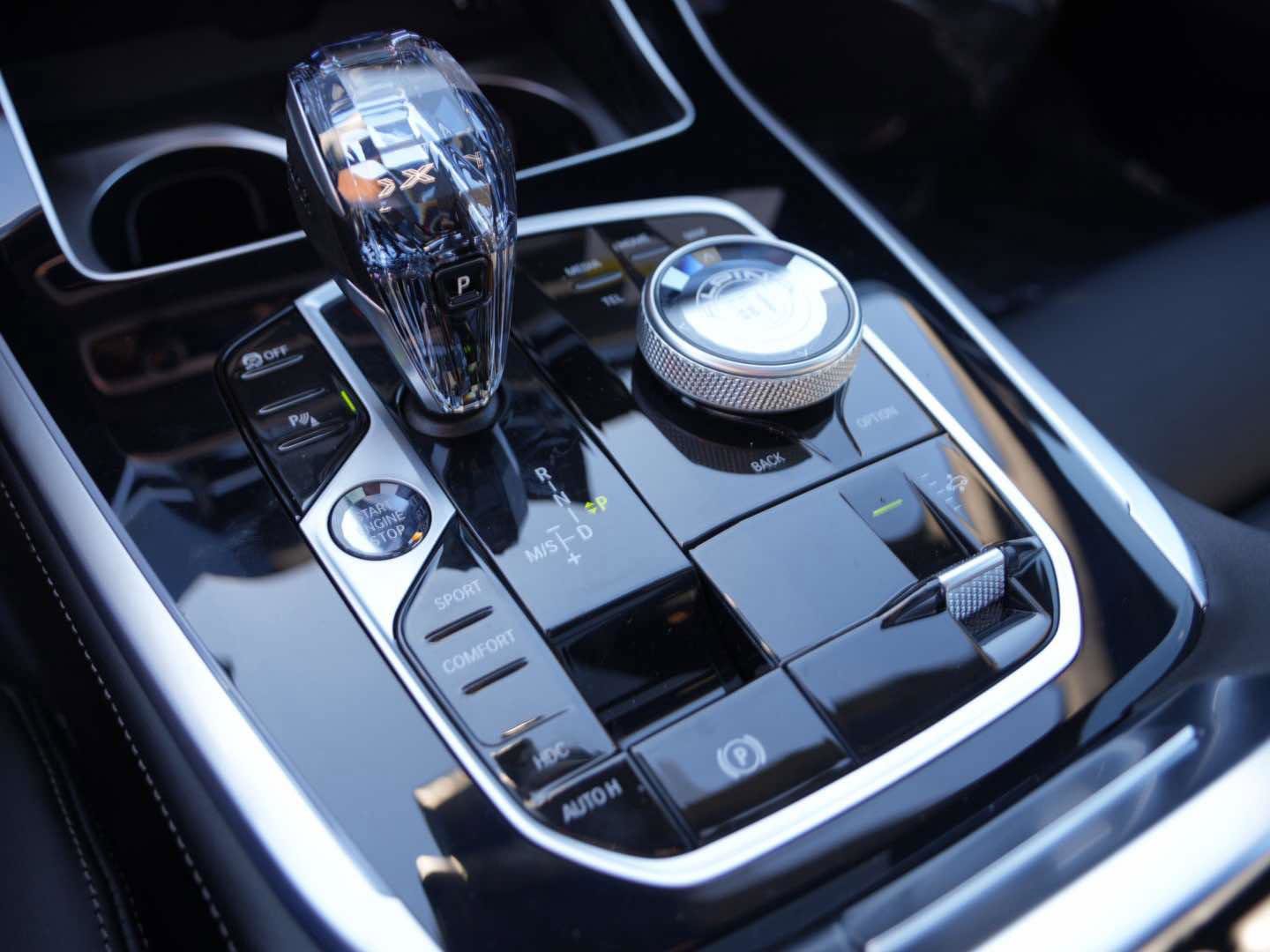 New 2026 BMW ALPINA XB7 image 26