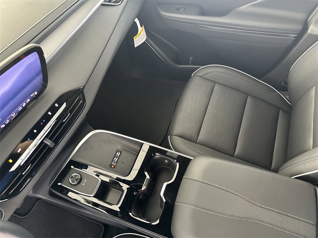 New 2025 Buick Enclave Sport Touring w/ Power Package image 26