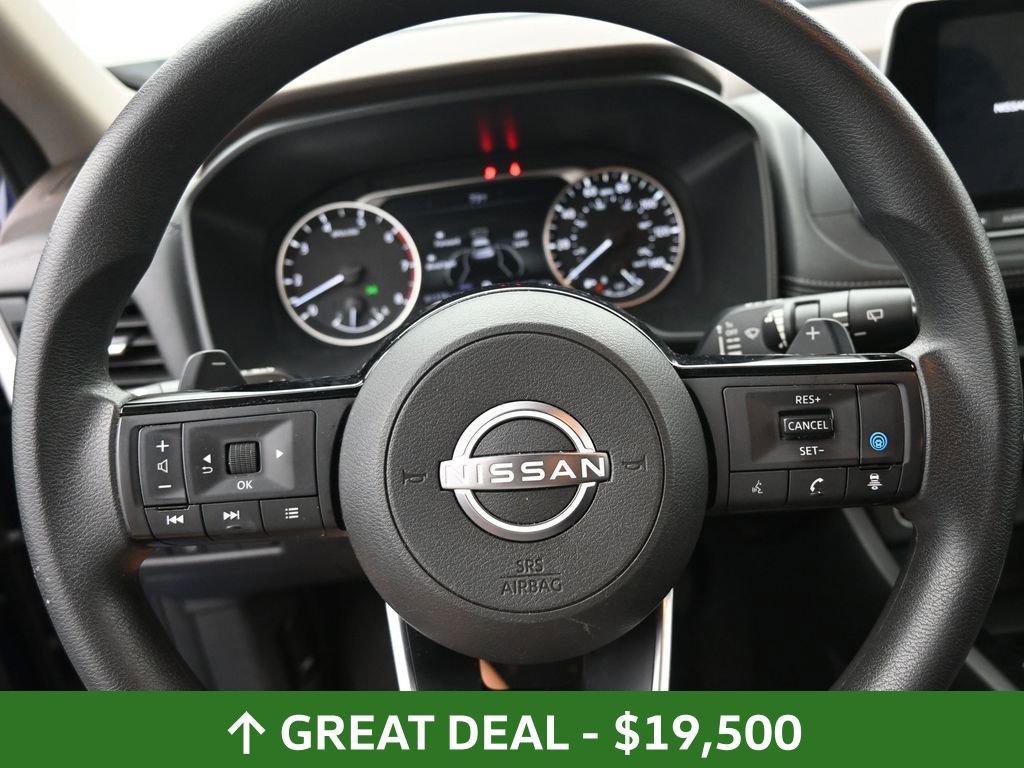 Used 2023 Nissan Rogue SV image 23