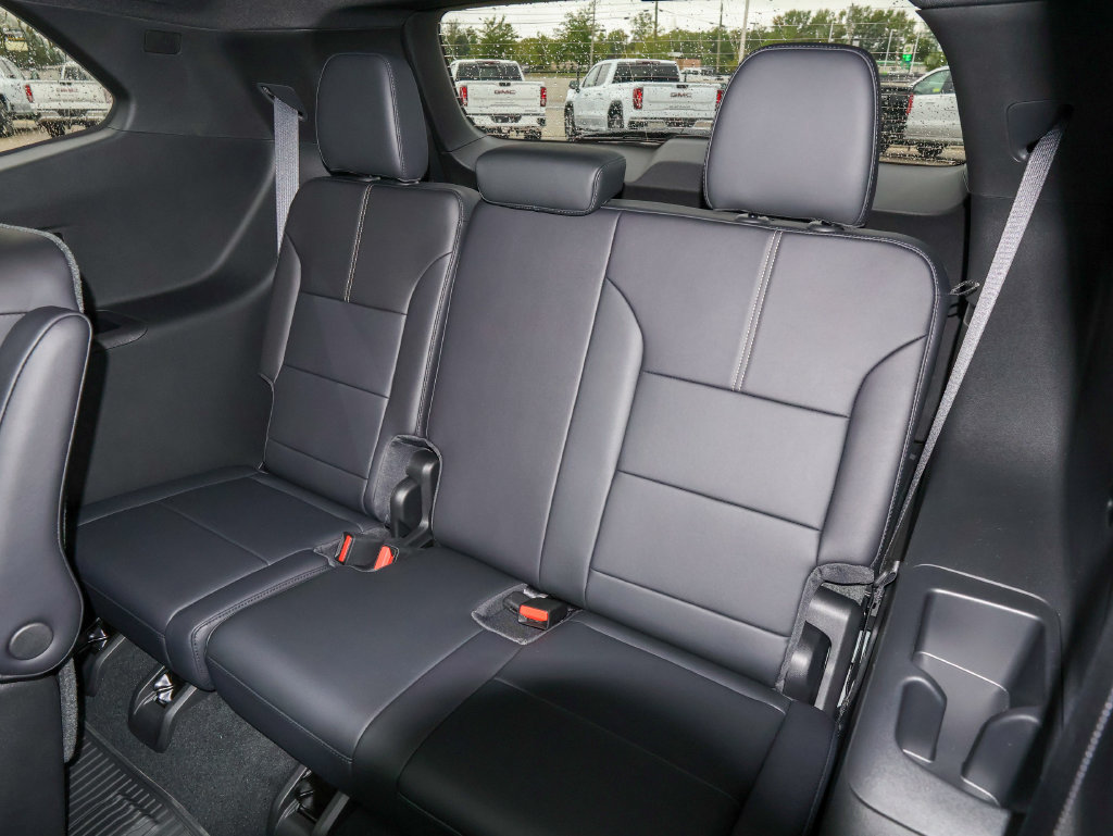 New 2027 GMC Acadia Elevation w/ Elevation Premium Package AWD/4WD image 13