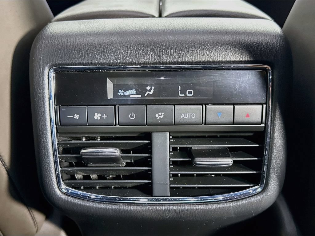 Used 2021 MAZDA CX-9 Signature AWD/4WD image 27