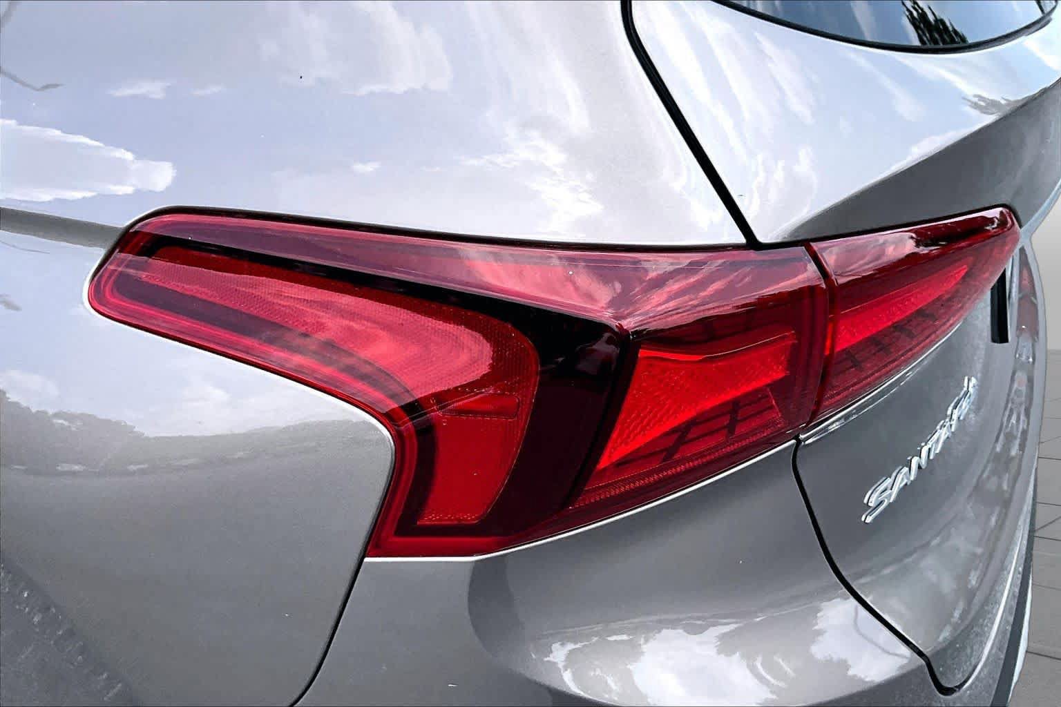 Used 2020 Hyundai Santa Fe SEL FWD image 29