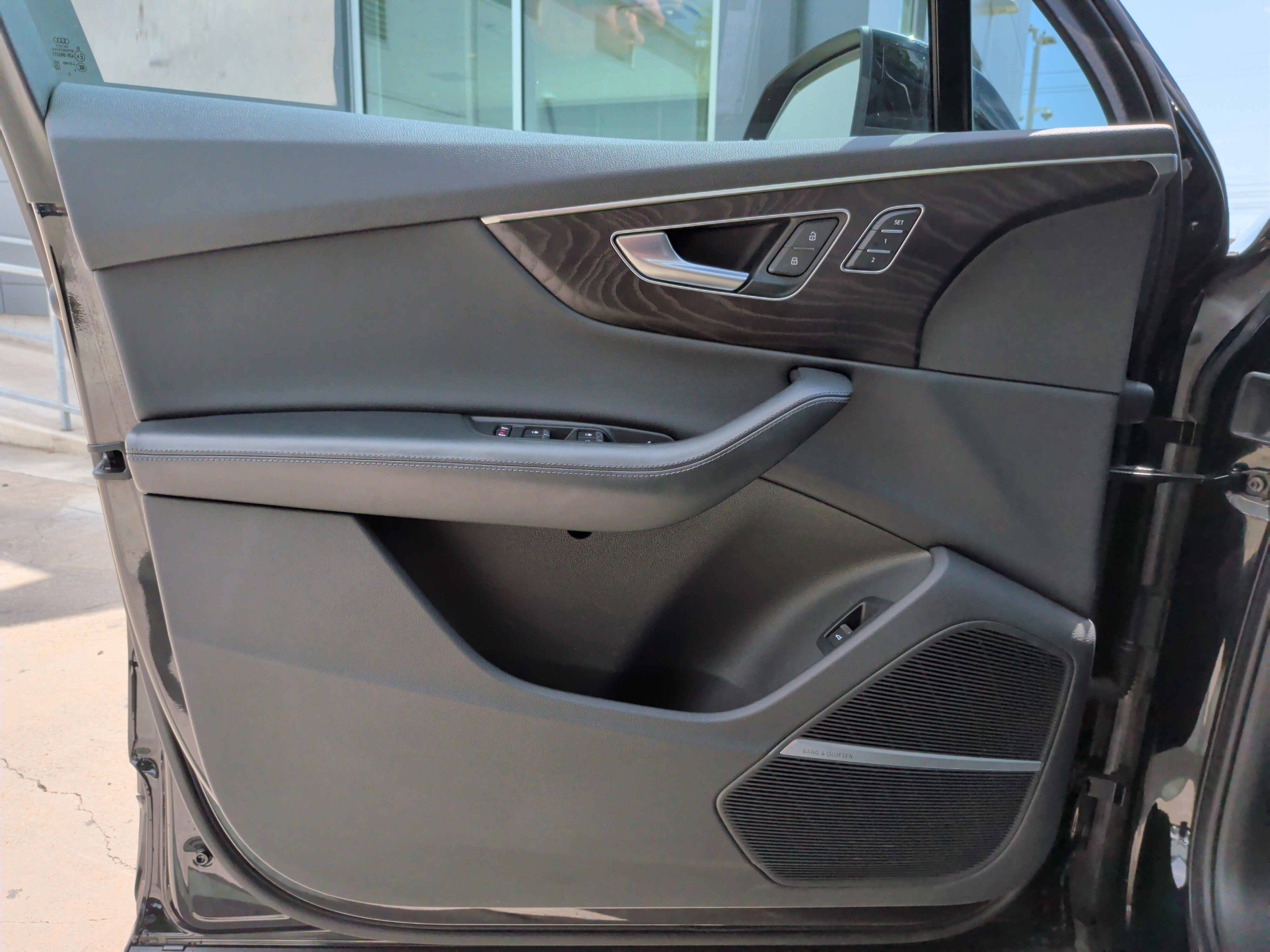 Used 2022 Audi Q7 3.0T Prestige image 14