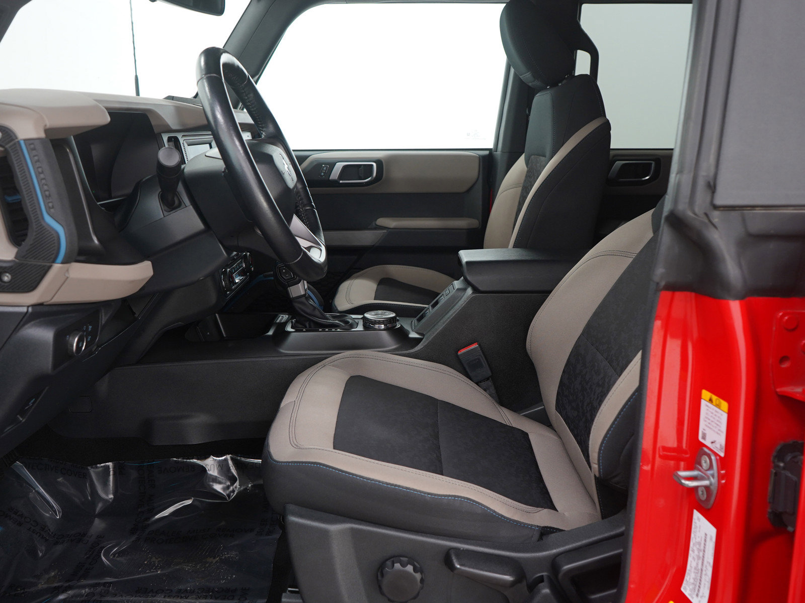 Used 2022 Ford Bronco Wildtrak image 21