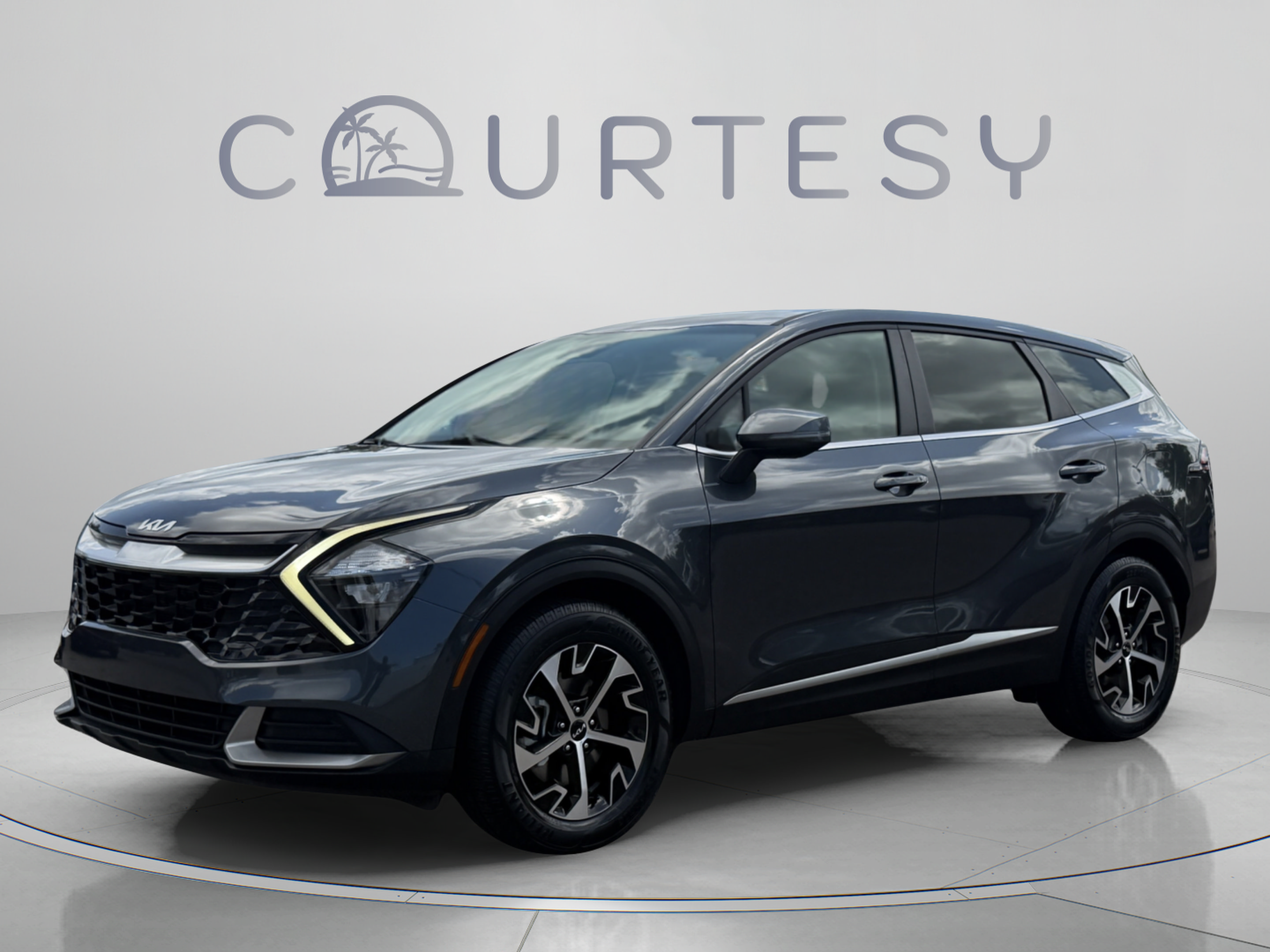 Certified 2023 Kia Sportage EX FWD image 1