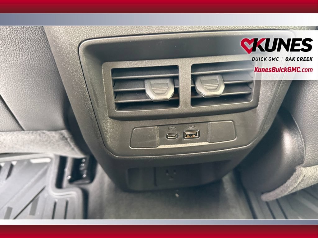 New 2026 GMC Canyon Denali AWD/4WD image 35