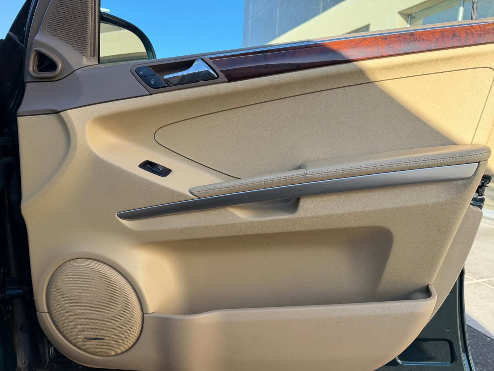 Used 2006 Mercedes-Benz ML 500 4MATIC image 16