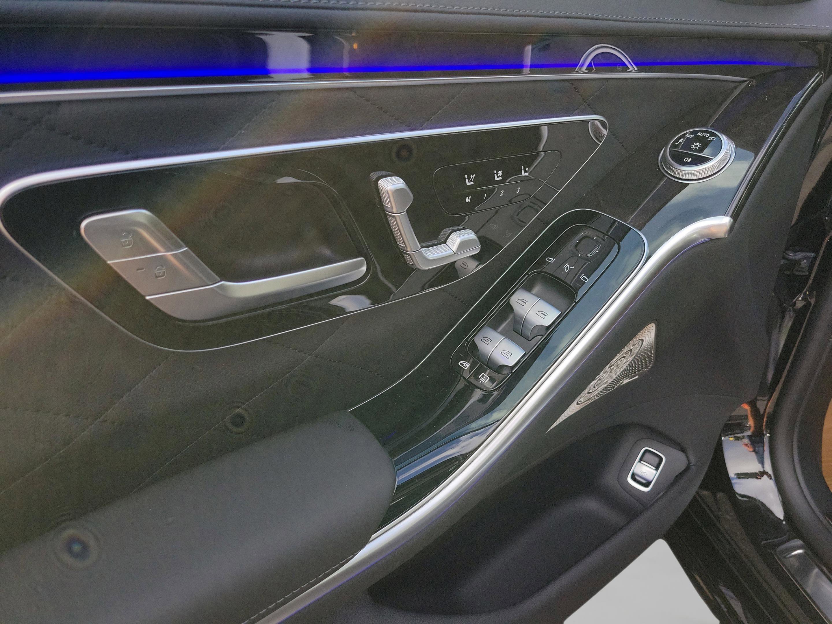 New 2026 Mercedes-Benz S 580 4MATIC Sedan image 29