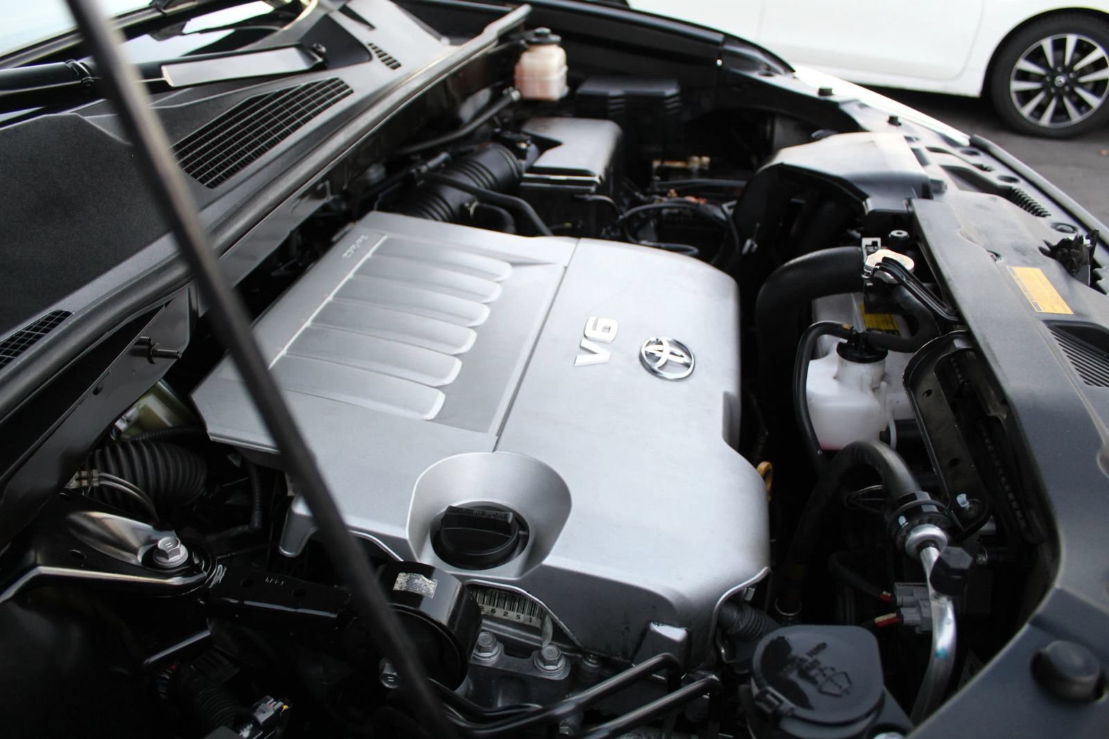 Used 2013 Toyota Highlander SE FWD image 41