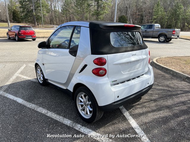 Used 2009 smart fortwo passion RWD image 5