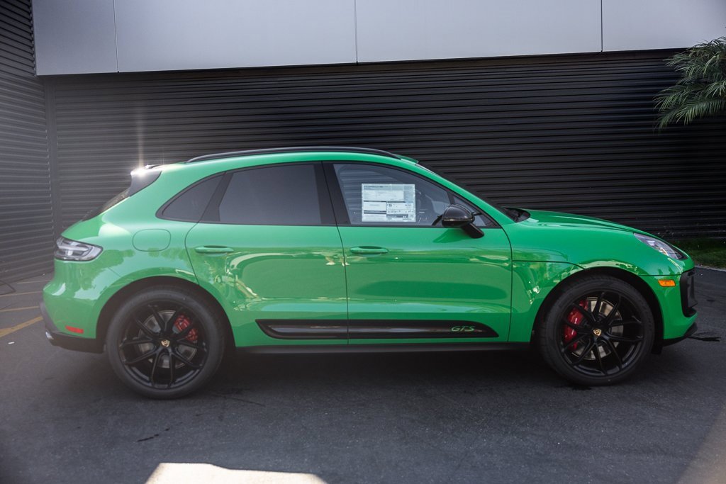 Used 2026 Porsche Macan GTS image 11