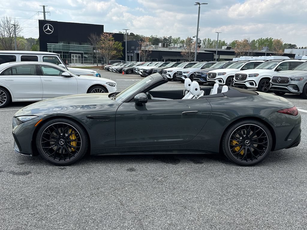 New 2026 Mercedes-Benz SL 63 AMG 4MATIC image 5