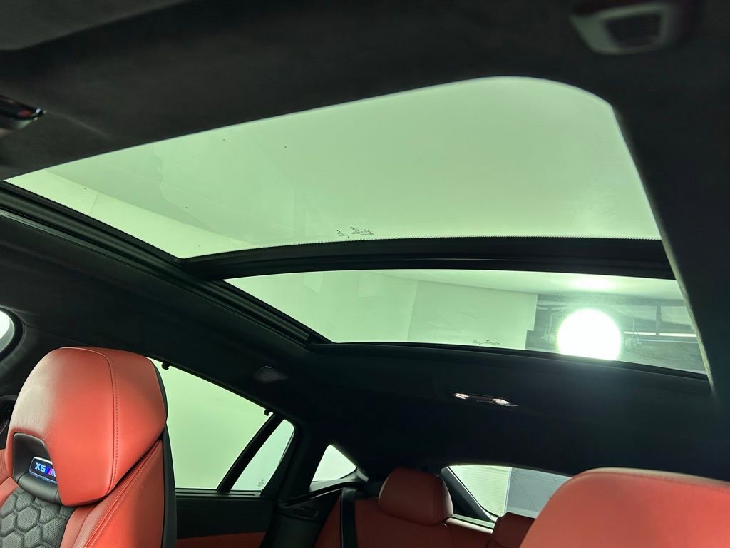 Used 2023 BMW X6 M w/ Competition Package image 38