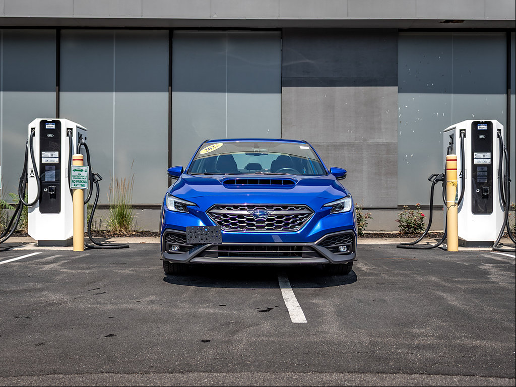 Used 2022 Subaru WRX Limited AWD/4WD image 3