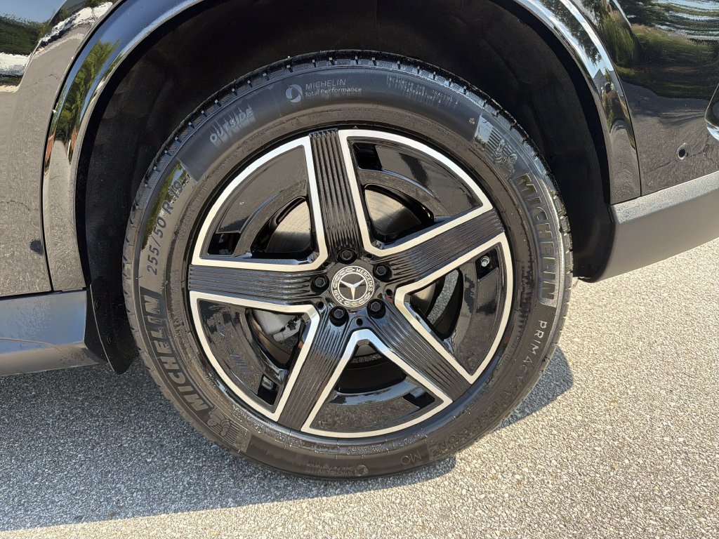 Certified 2026 Mercedes-Benz GLC 300 image 23