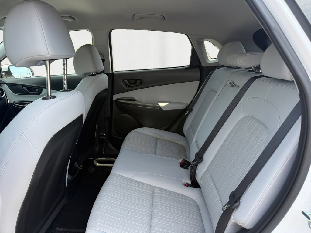 Certified 2023 Hyundai Kona SEL AWD/4WD image 14
