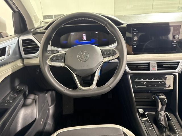 New 2026 Volkswagen Taos SE AWD/4WD image 18