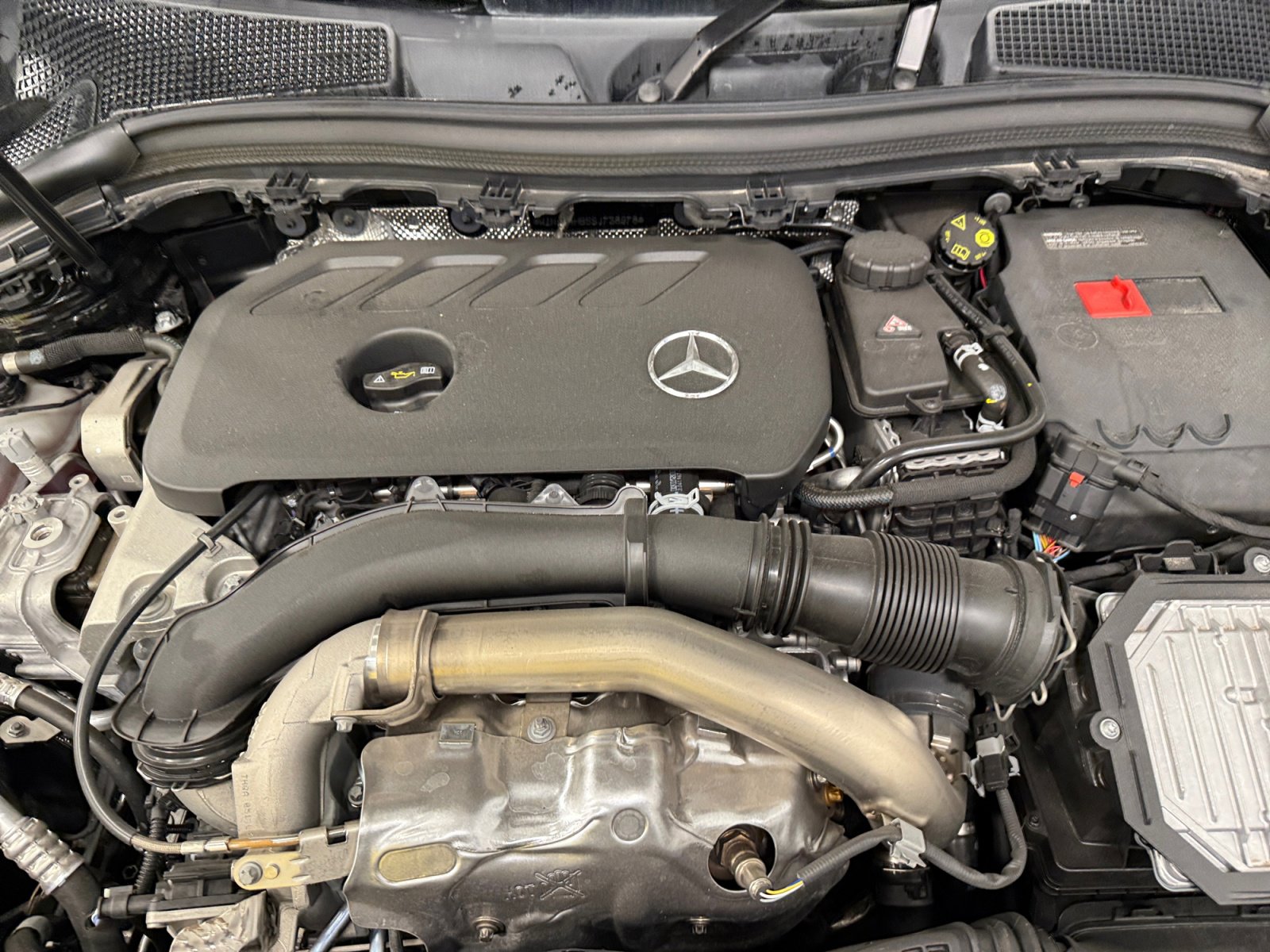 Certified 2025 Mercedes-Benz GLA 250 4MATIC image 22