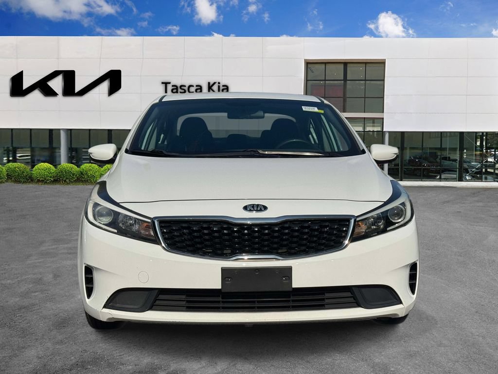 Used 2017 Kia Forte LX FWD image 2