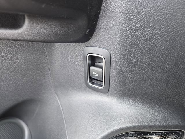 New 2026 Mercedes-Benz GLB 250 4MATIC image 23