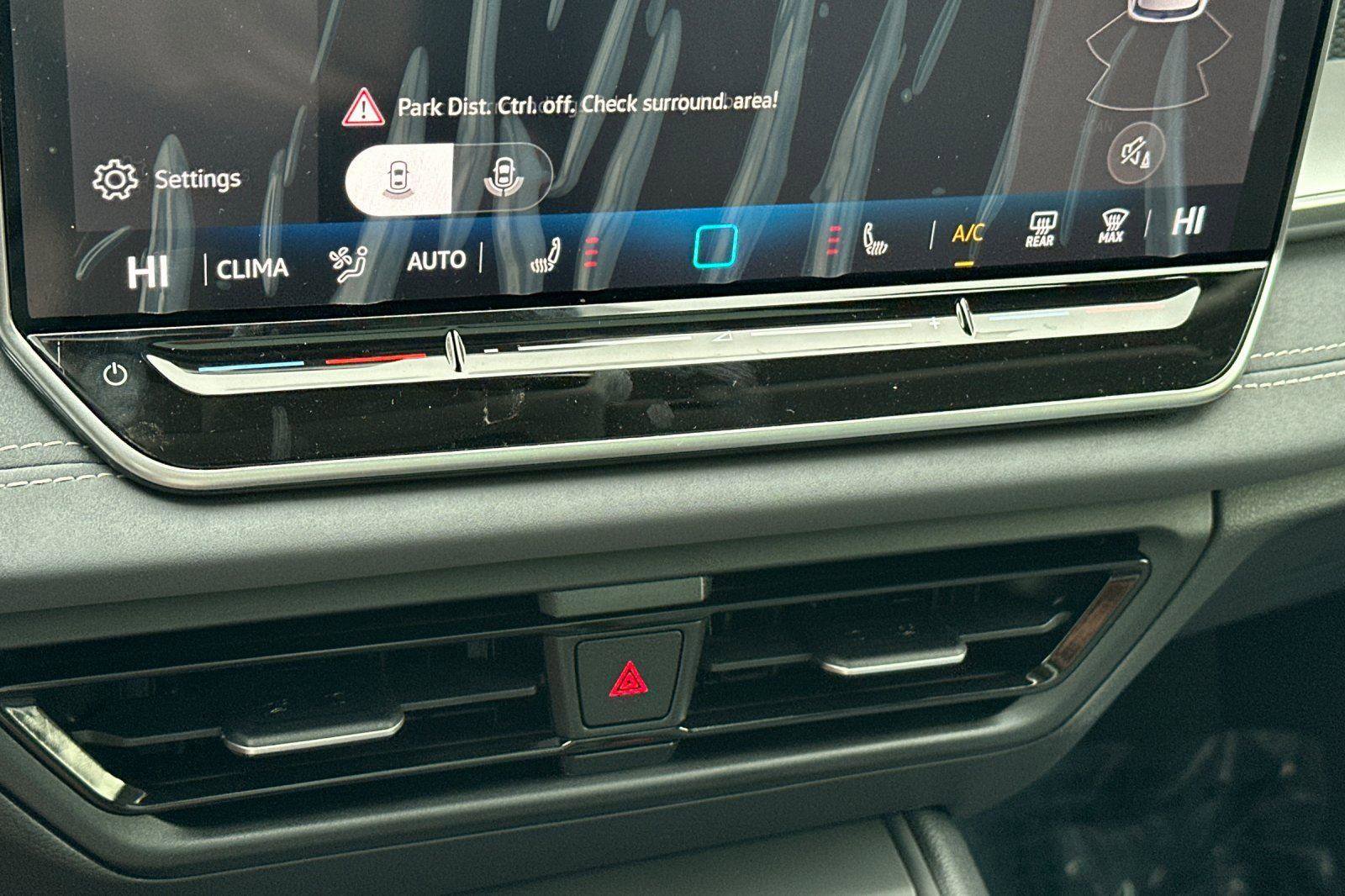 New 2026 Volkswagen Tiguan SE image 19