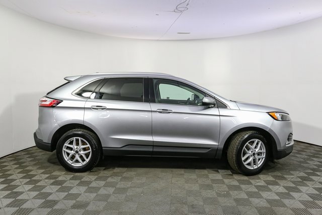 Used 2023 Ford Edge SEL w/ Convenience Package image 14