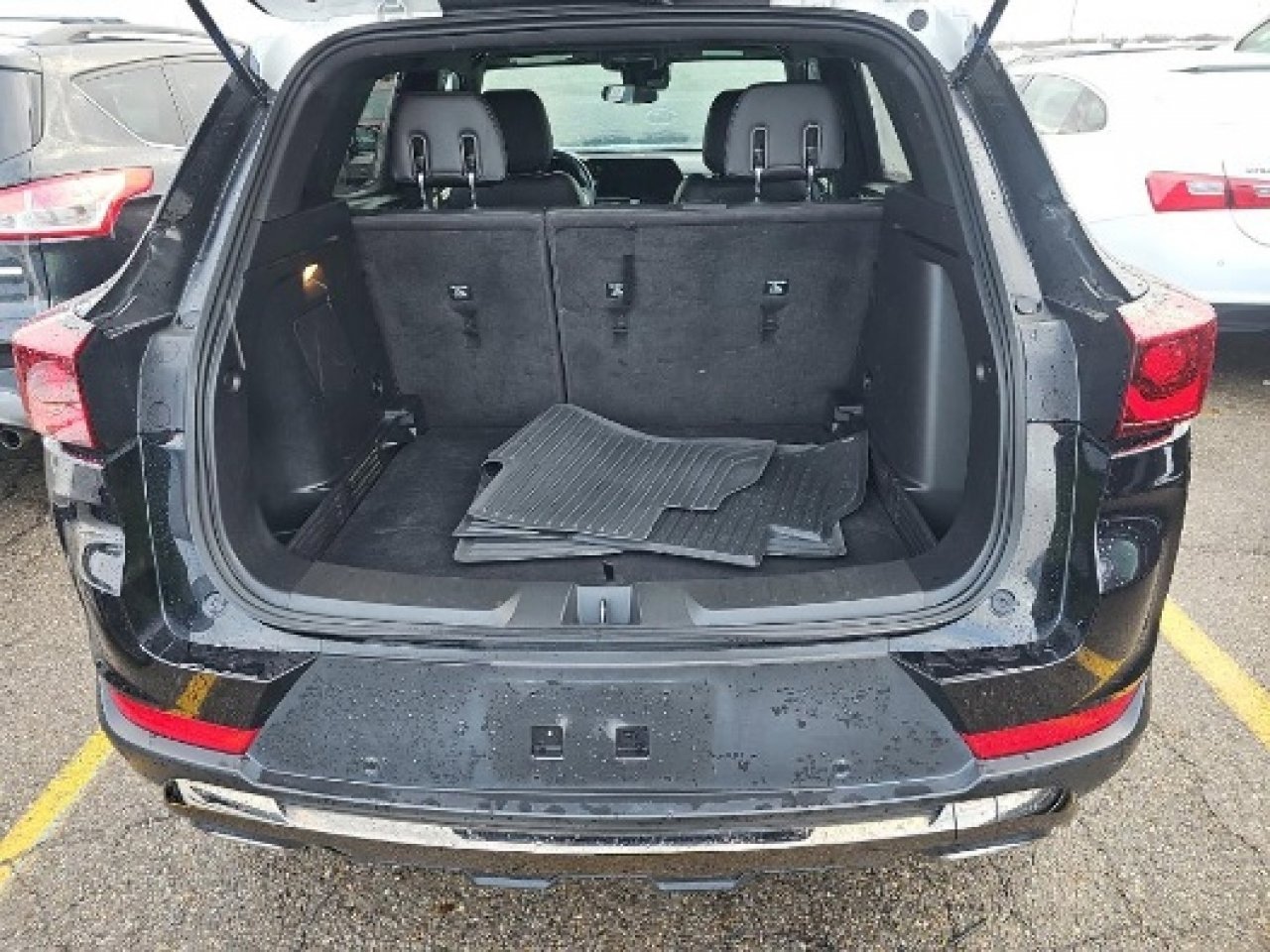 Used 2025 Chevrolet TrailBlazer ACTIV w/ Driver Confidence Package image 9