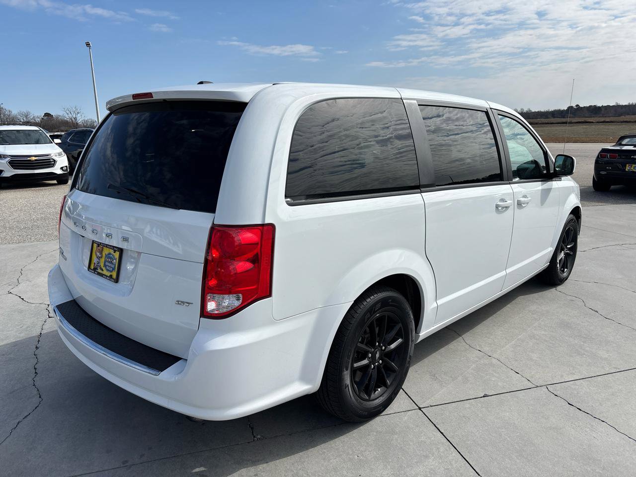 Used 2020 Dodge Grand Caravan GT image 4